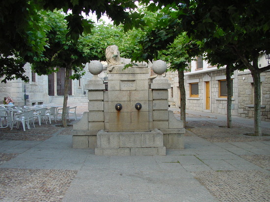Fuente del León en Los Molinos