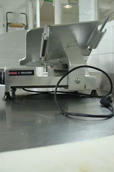 Máquina de cortar fiambre