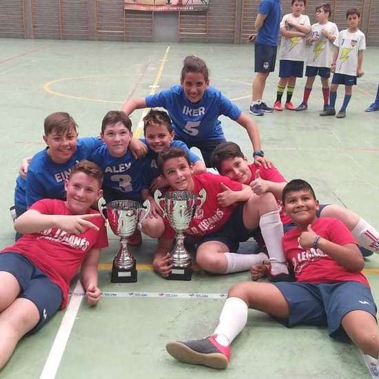 Nuestros deportistas disfrutan de las competiciones (AMPA) 7