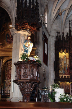 Púlpito de la Basílica de Santa María, Pontevedra, Galicia