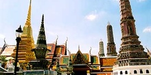 Skyline de recinto religioso, Bangkok, Tailandia