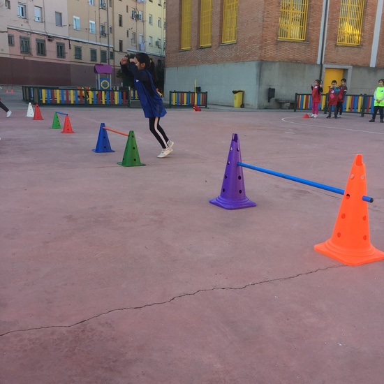 Miniolimpiadas. 1º y 2º 20