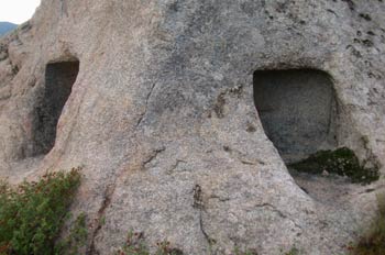 Cavidades en una roca