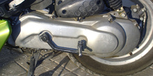 Ciclomotor. Carcasa del variador de velocidad. Detalle palanca d