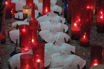 Recuerdo a las víctimas del Atentado del 11-M en la estación de