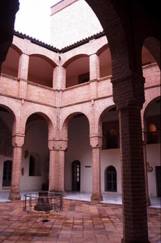 Claustro mudéjar - Badajoz