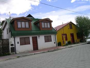 Casas de la ciudad de Ushuaia, Tierra del Fuego, Argentina