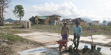 Construyendo nuevas casas, Banda Ache, Sumatra, Indonesia