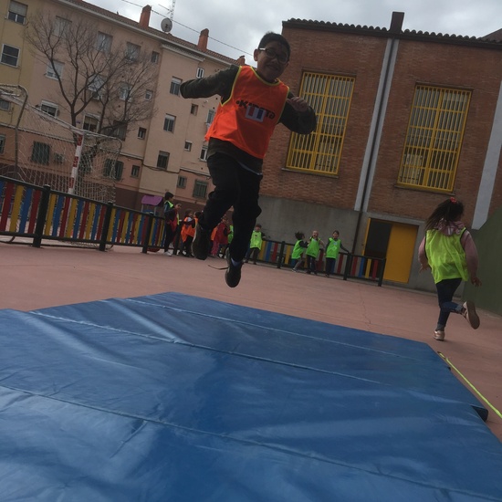 Miniolimpiadas. 1º y 2º 3