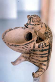 Recipiente en forma de erizo, escultura cicládica, Museo Naciona