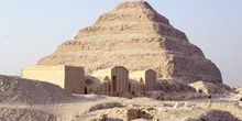 Pirámide escalonada de Sakkara, Egipto
