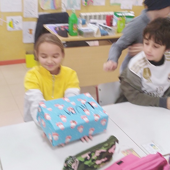 AMIGO INVISIBLE - NAVIDAD 23