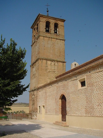 Iglesia en Ribatejada