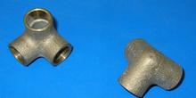 Codo de tres bocas en latón