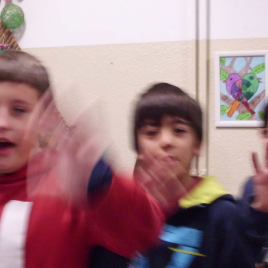 NOS FELICITAMOS NAVIDAD EN EL HOSTOS 7