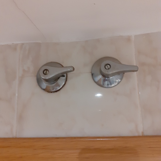 llave de corte independiente