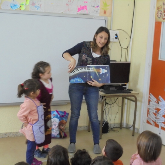 Visita Cristina, mamá de Eva 16