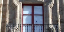 Detalle de la fachada del palacio de Revillagigedo, Gijón