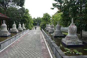 Templo moderno budista, Templo Borobudur, Jogyakarta, Indonesia