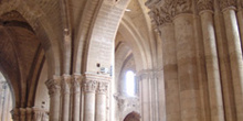 Columnas y capiteles, Catedral de Lérida