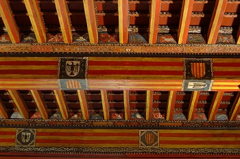 Detalle de pintura en alfarje. Escudo, Huesca