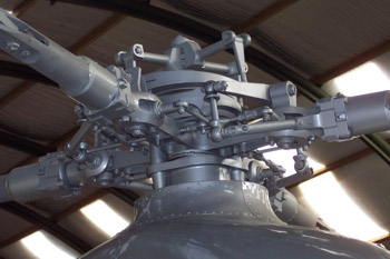 Bieleta de paso cíclico (helicóptero)