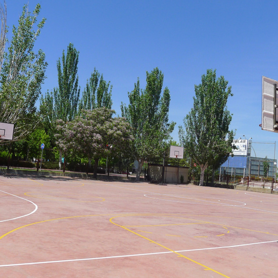 Fotografías de los espacios del IES Clara Campoamor de Móstoles 3