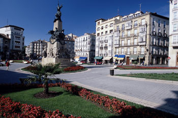 Plaza de la Virgen Blanca, Vitoria