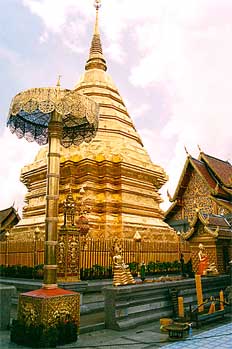 Arquitectura en pan de oro, Chiang Mai