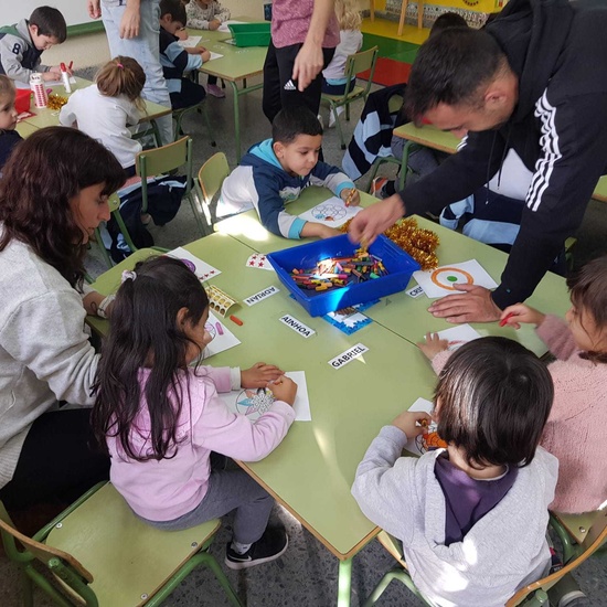 2019_02_12_Taller Decoración Navidad_I4A_CEIP FDLR_Las Rozas 18