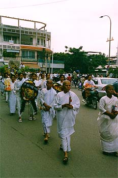 Procesión de un funeral, Phnom Penh
