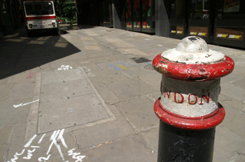 Pivote, Londres, Reino Unido