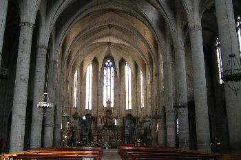 Interior de la Catedral de Castelló d´Empuries, Gerona