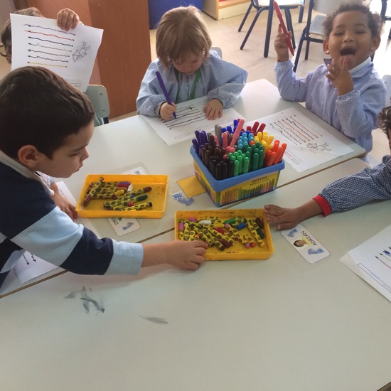 2016_12_INF3A_TRABAJANDO EL TRAZO Y JUGANDO 8