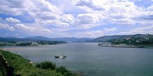 Vista general hacia el sur de la ría del Eo, Castropol-Vegadeo,