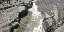 Montañeros en el Barranco del Infierno