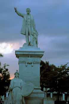 Monumento escultórico, Cuba
