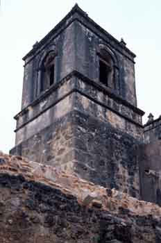 Torre de una muralla