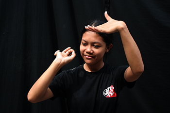 Postura tradicional, baile Javanes, Java, Indonesia