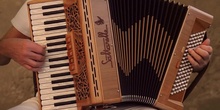 Acordeón con teclado