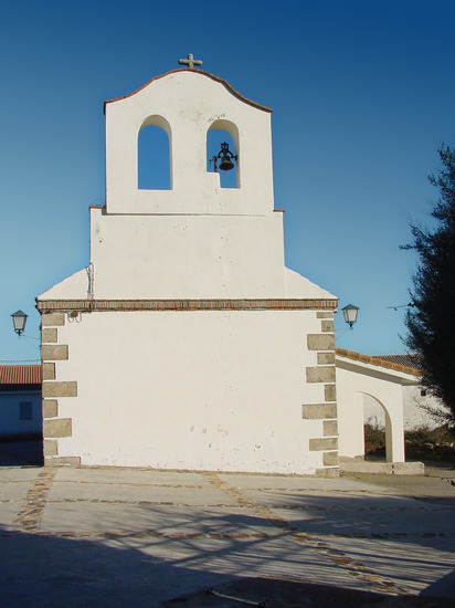 Torre de iglesia en Puentes Viejas