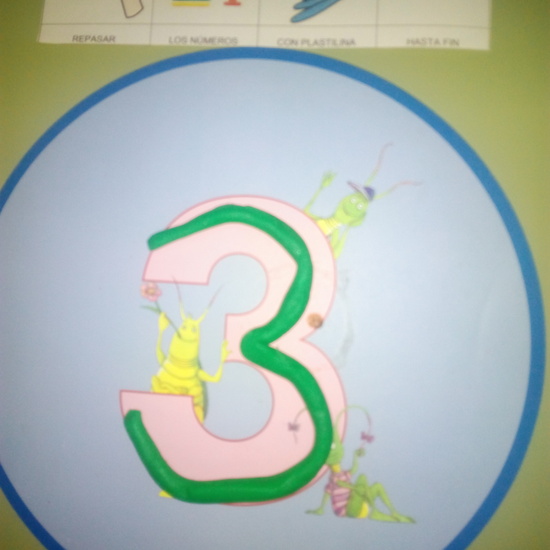 Seminario:material manipulativo para infantil y primaria adaptado a alumnos con T.E.A. 68