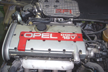 Motor de doble árbol de levas en cabeza (DOHC)