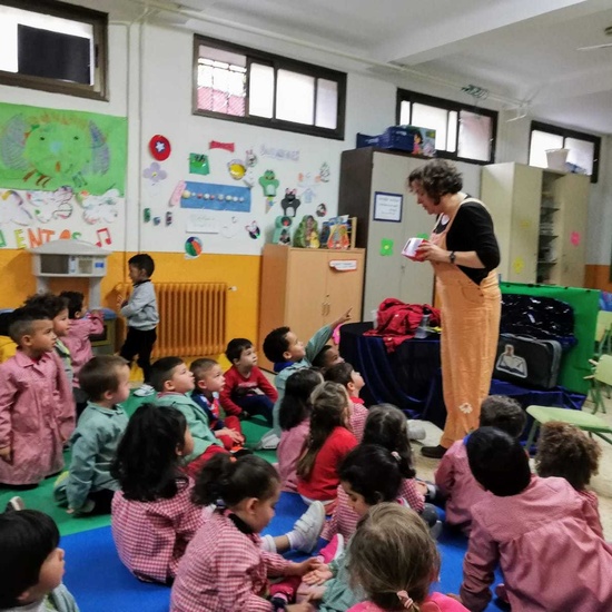 CUENTACUENTOS INFANTIL. día del libro 18-19 6