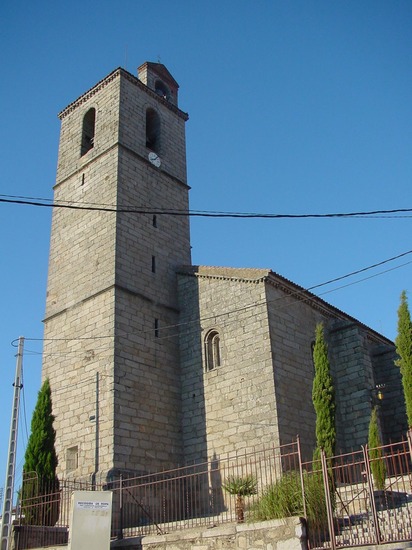 Campanario de iglesia en Cenicientos