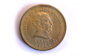 Moneda de diez pesos, cara, Uruguay
