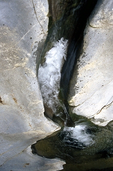 Poza en el Barranco de Barbaruens, Huesca