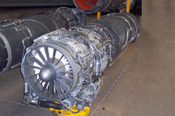 Postquemador de un motor axial