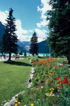 Parque recreativo en las Montañas Rocosas (Canadá)