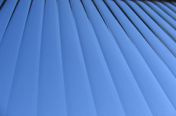 Vista de edificio a través de una ventana de cristal, SAo Paulo,